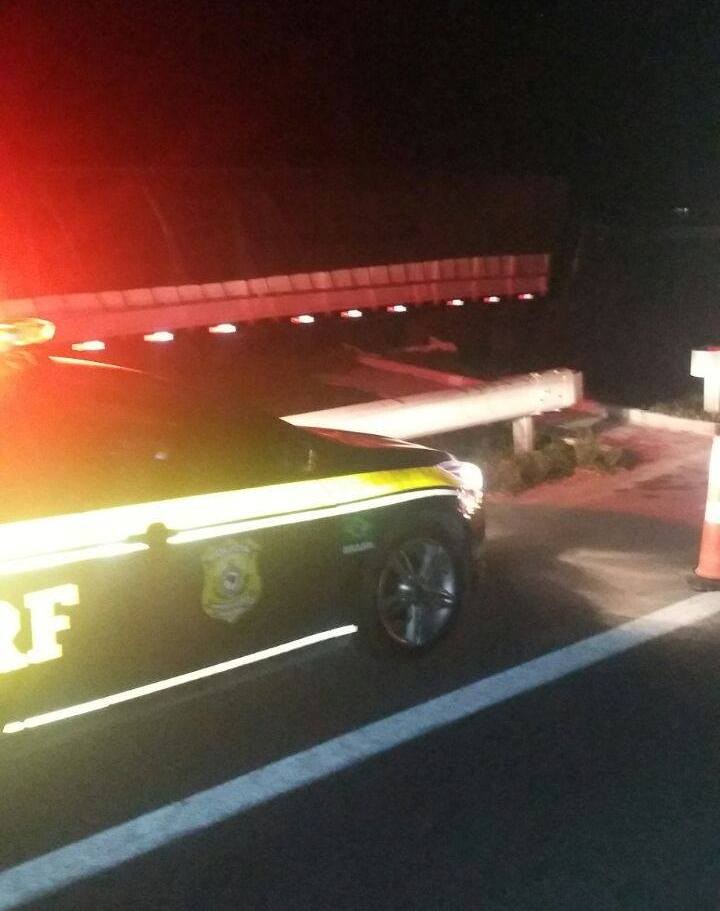 PRF de Rio Grande atende acidente com motorista alcoolizado