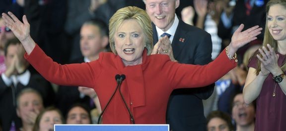 Hillary Clinton é primeira mulher a concorrer à Presidência dos EUA