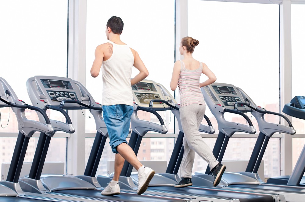 Desafio de correr uma milha busca arrecadar doações