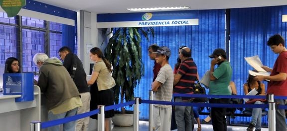 Grupo de trabalho criado pelo governo começa a discutir reforma da Previdência