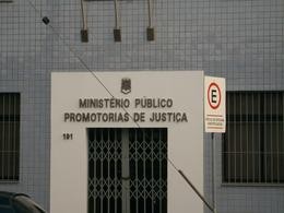 Rio Grande: Prefeitura e empresa devem corrigir espaços de estacionamento