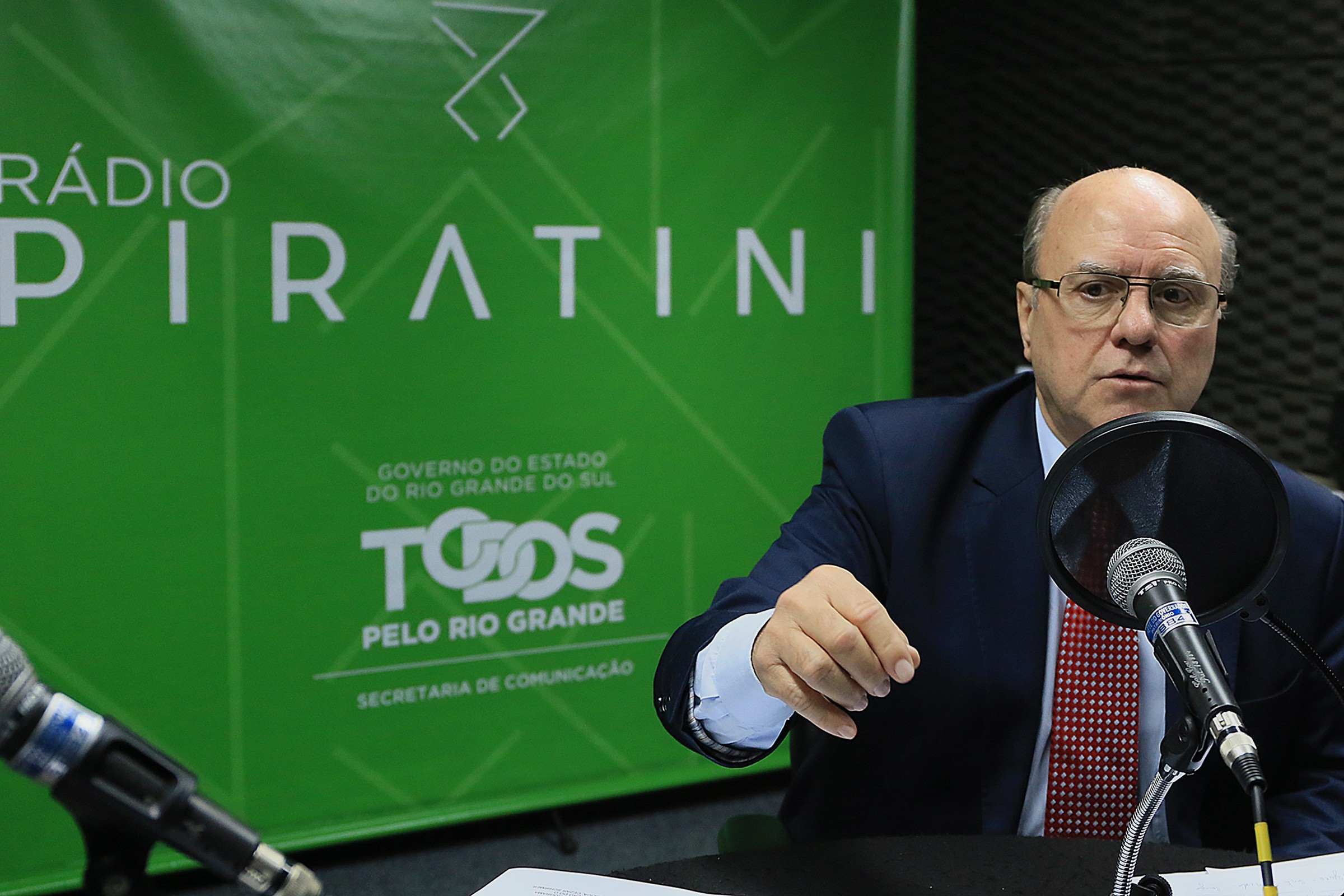 Secretário da Segurança estuda novas medidas para combater o crime