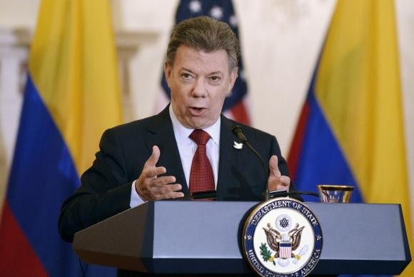 Após derrota em referendo, presidente colombiano promete novo acordo de paz