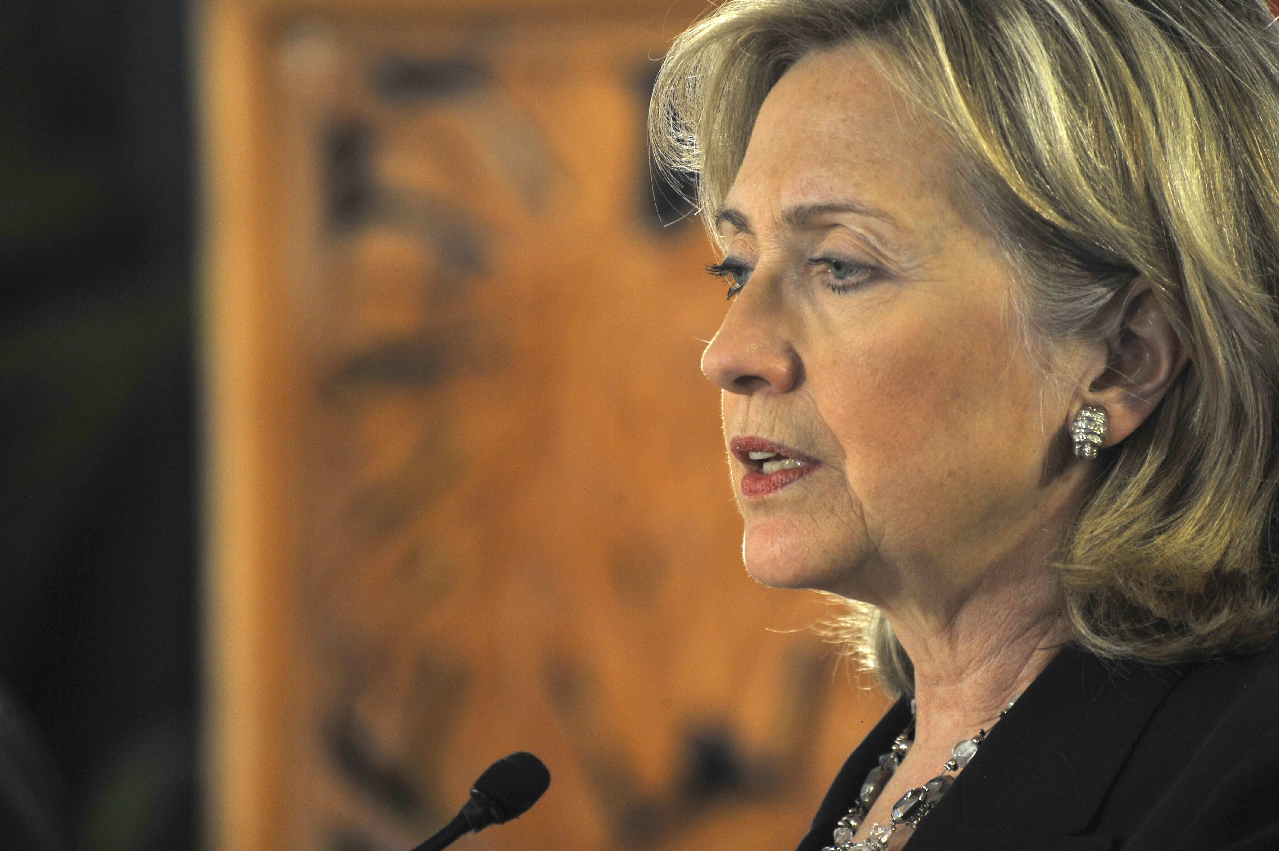 Hillary abre 11 pontos sobre Trump após divulgação de frases sexistas