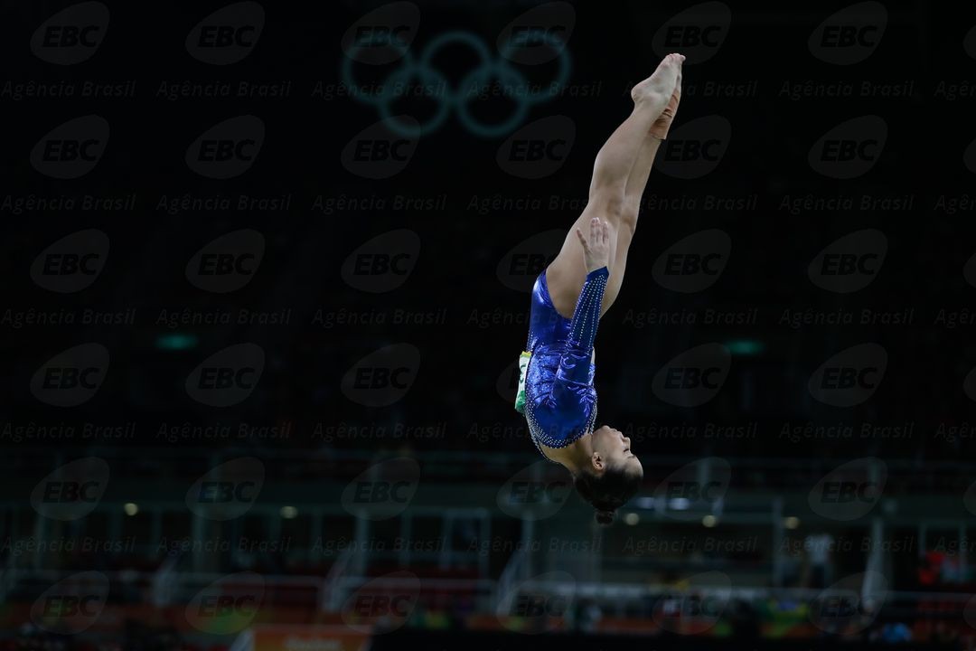 EUA levam ouro na ginástica artística feminina; Brasil fica em 8º lugar