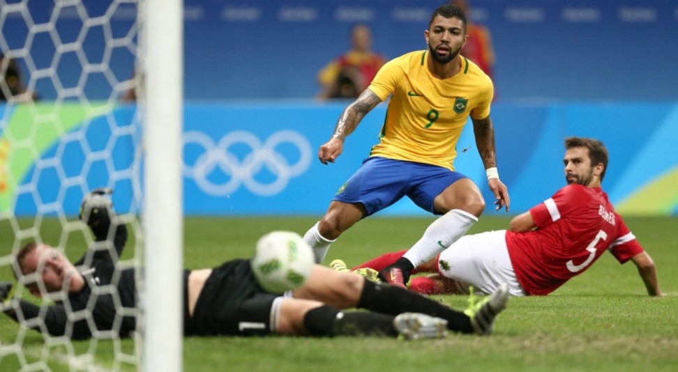 Brasil goleia a Dinamarca e avança para enfrentar a Colombia nas quartas
