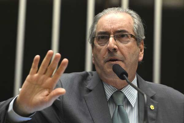 Rede anuncia requerimento para antecipar votação do processo contra Cunha