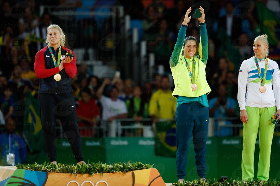 Judoca Mayra Aguiar vence cubana e ganha medalha de bronze 