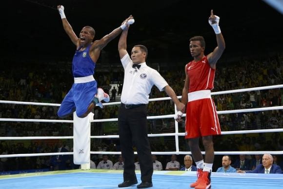Boxe: Robson Conceição vence cubano e disputará ouro