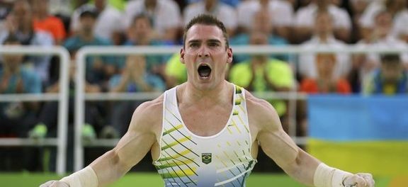 Ginasta Arthur Zanetti ganha mais uma medalha de prata para o Brasil