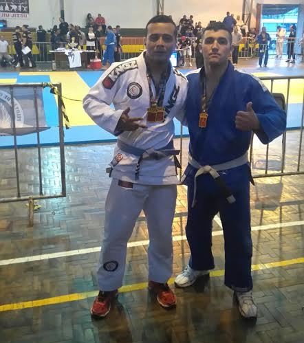 Militares do 6º BPM ganham medalhas em campeonato de Jiu Jitsu