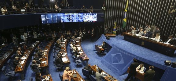 Julgamento do impeachment começa no dia 25 e Dilma se defende no dia 29