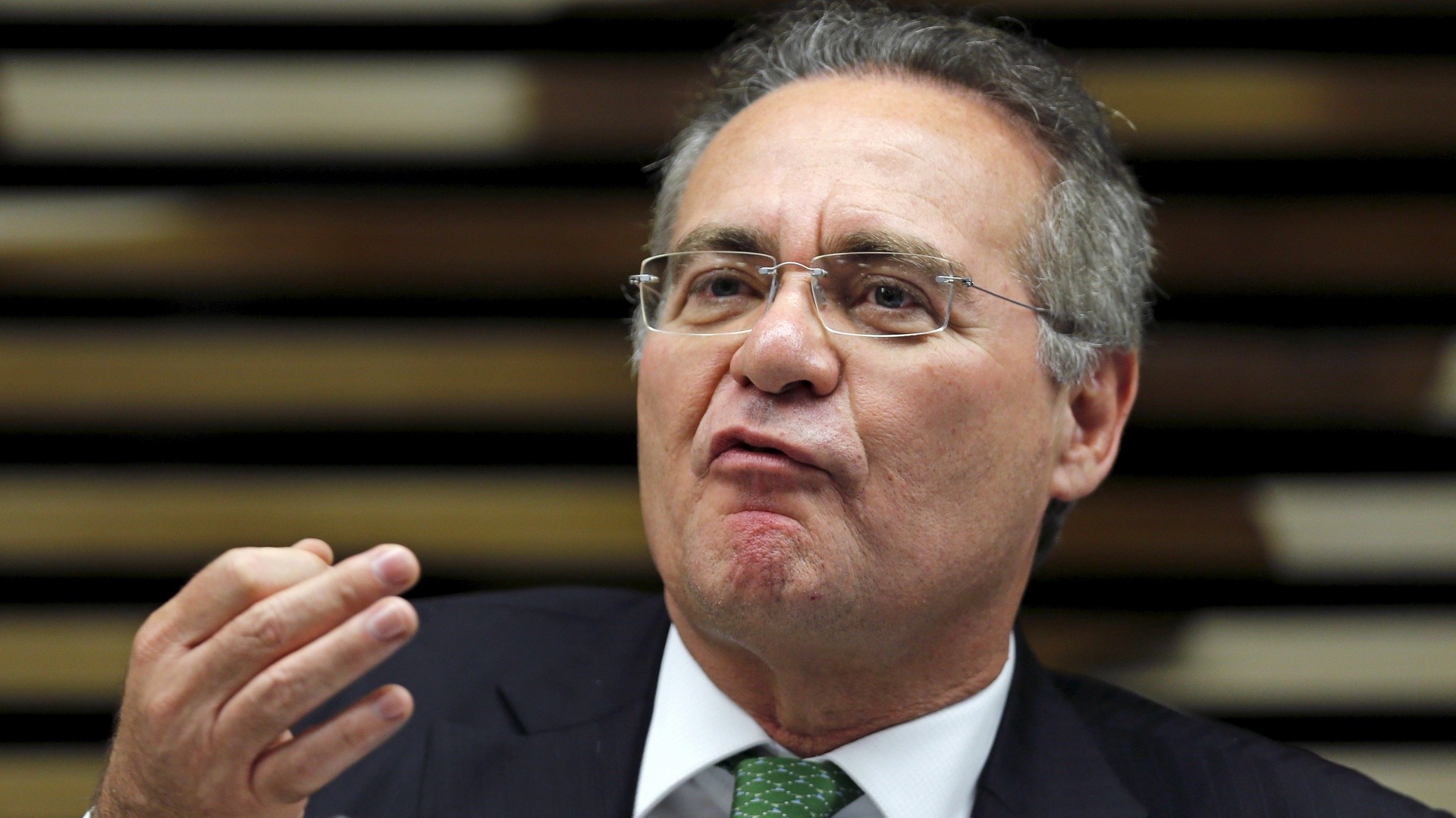 Renan marca votação do reajuste dos ministros do STF para 6 de setembro