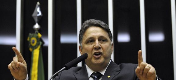 Procuradoria diz que Garotinho ofereceu suborno para não ser preso; defesa nega