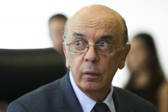 Serra confirma suspensão da Venezuela do Mercosul