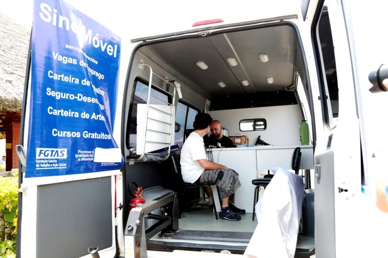 Partage Shopping Rio Grande recebe serviços gratuitos do Mutirão Social