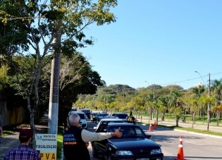 Última semana para pagar IPVA 2017 com desconto de até 27,27%