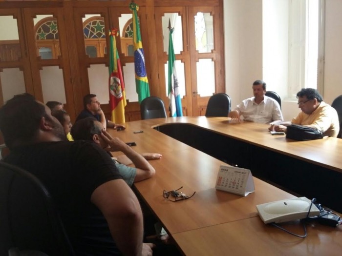 Reunião debateu demandas dos taxistas rio-grandinos