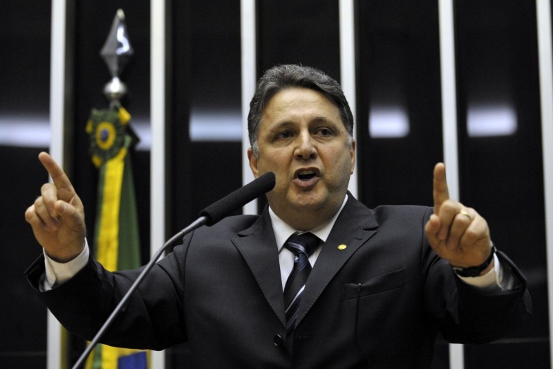 Polícia Federal prende ex-governador carioca Anthony Garotinho