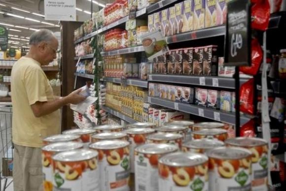 Fabricantes terão que indicar presença de lactose no rótulo de alimentos