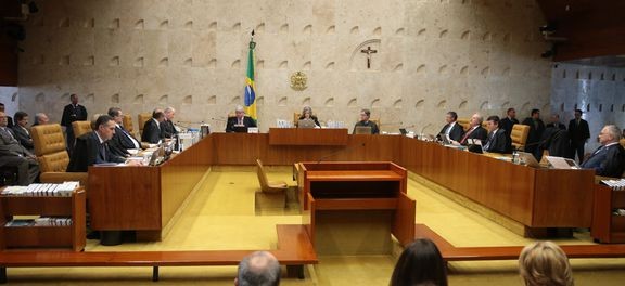 Gilmar pede vista de processo sobre réu na linha sucessória da Presidência