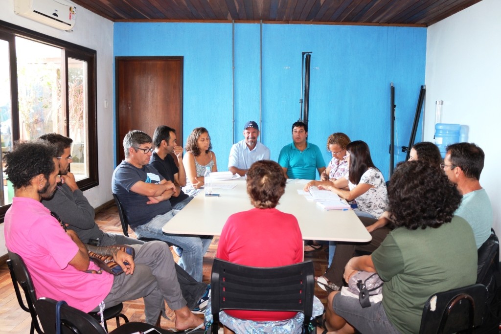 Comades busca alternativa para animais soltos