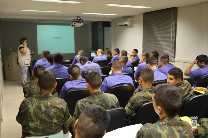 SMS capacita Marinheiros e Fuzileiros Navais para o combate ao mosquito Aedes aegypti