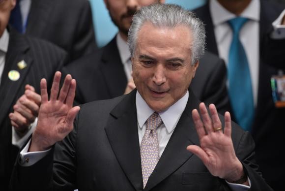 Temer vai aguardar nome de relator da Lava Jato para indicar substituto de Teori