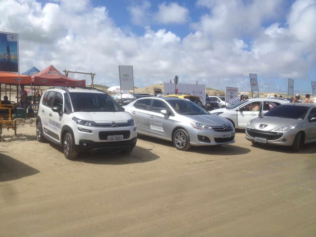 Clube de Praia Viva Vento oferece test drive na beira da praia