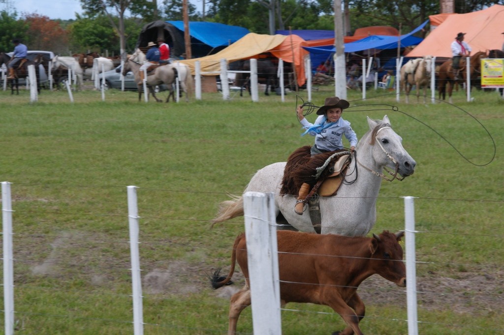 Rodeio tradicionalista é a atração no final de semana