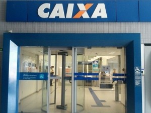 Caixa antecipa pagamento de contas inativas para nascidos em março, abril e maio
