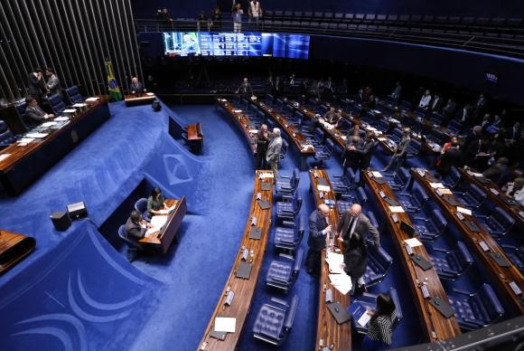 CCJ do Senado aprova documento único de identificação nacional