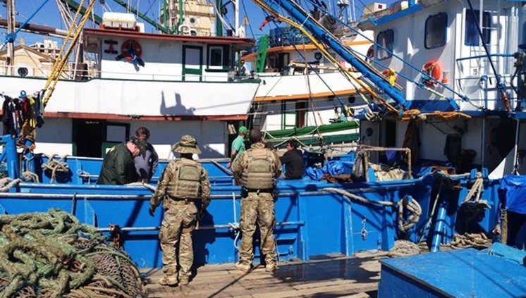 A Polícia Federal apreende 1,5 tonelada de pescado em Rio Grande
