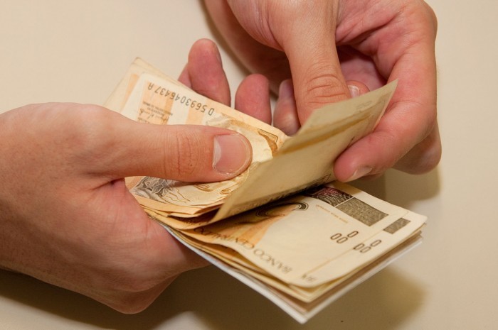 Estados e municípios recebem nesta quarta-feira recursos do Fundeb