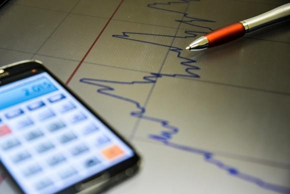PIB fecha 2016 com uma queda de 3,6%