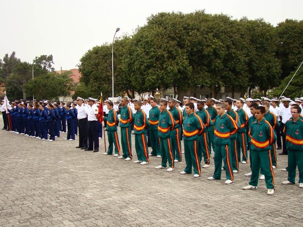Comando do 5º Distrito Naval renova Acordo de Cooperação dos Projetos Ametista e Renascer 