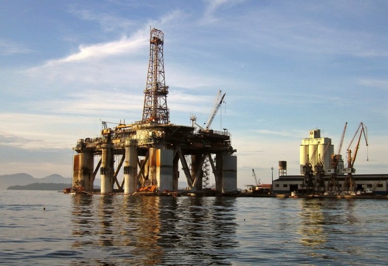 Petrobras reduz preços de combustíveis nas refinarias