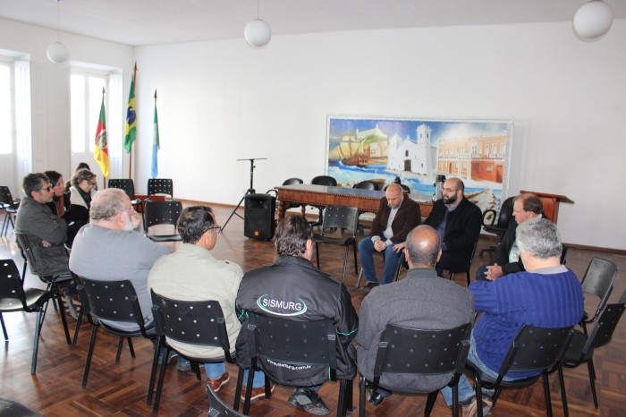Executivo Municipal propõe lei que aumenta o valor do vale-alimentação
