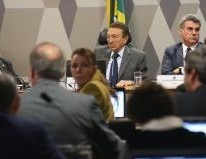 CCJ do Senado aprova reforma trabalhista; texto vai ao plenário