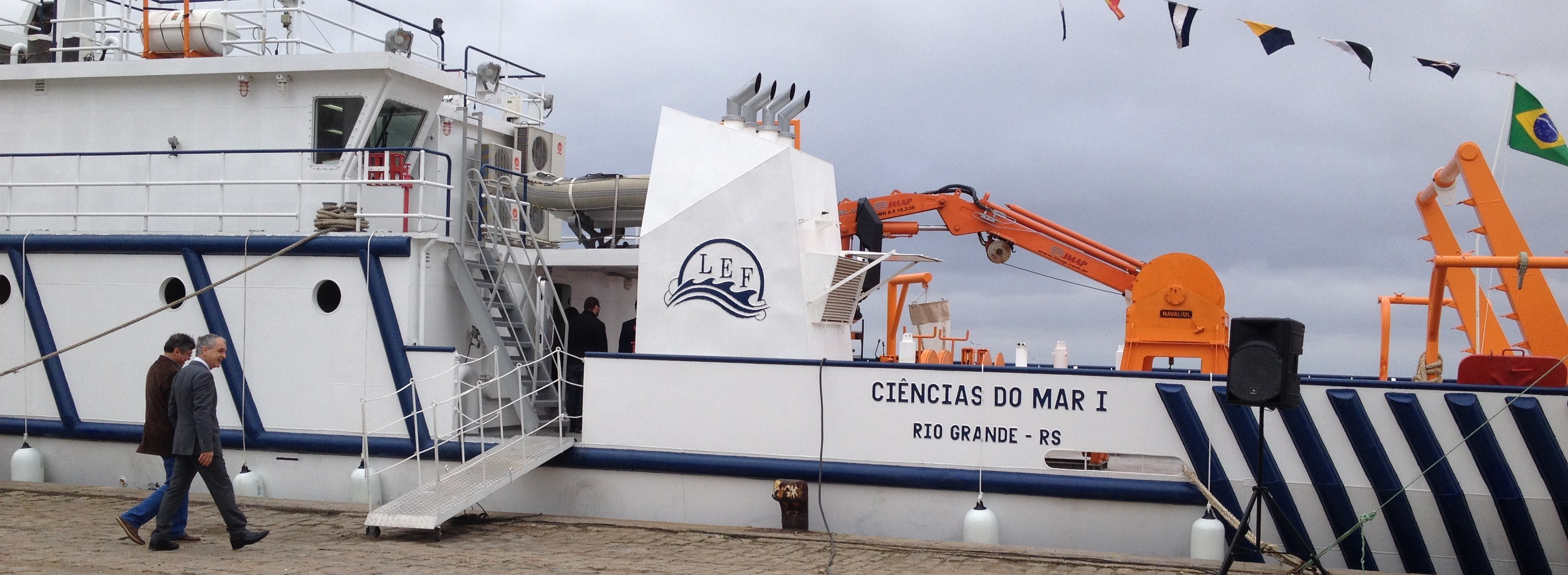 Inaugurado navio "Ciências do Mar I" em RG
