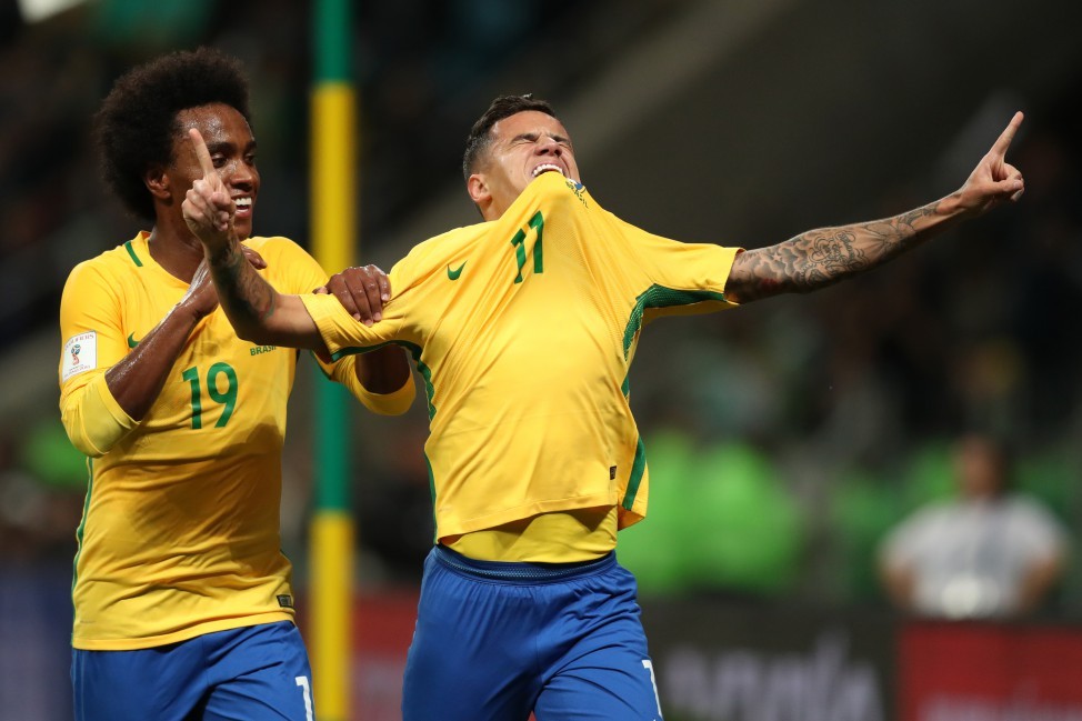 Seleção com Tite segue 100%
