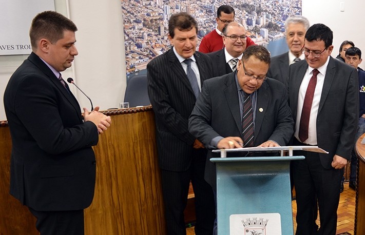 Convênio é assinado na Câmara de Vereadores