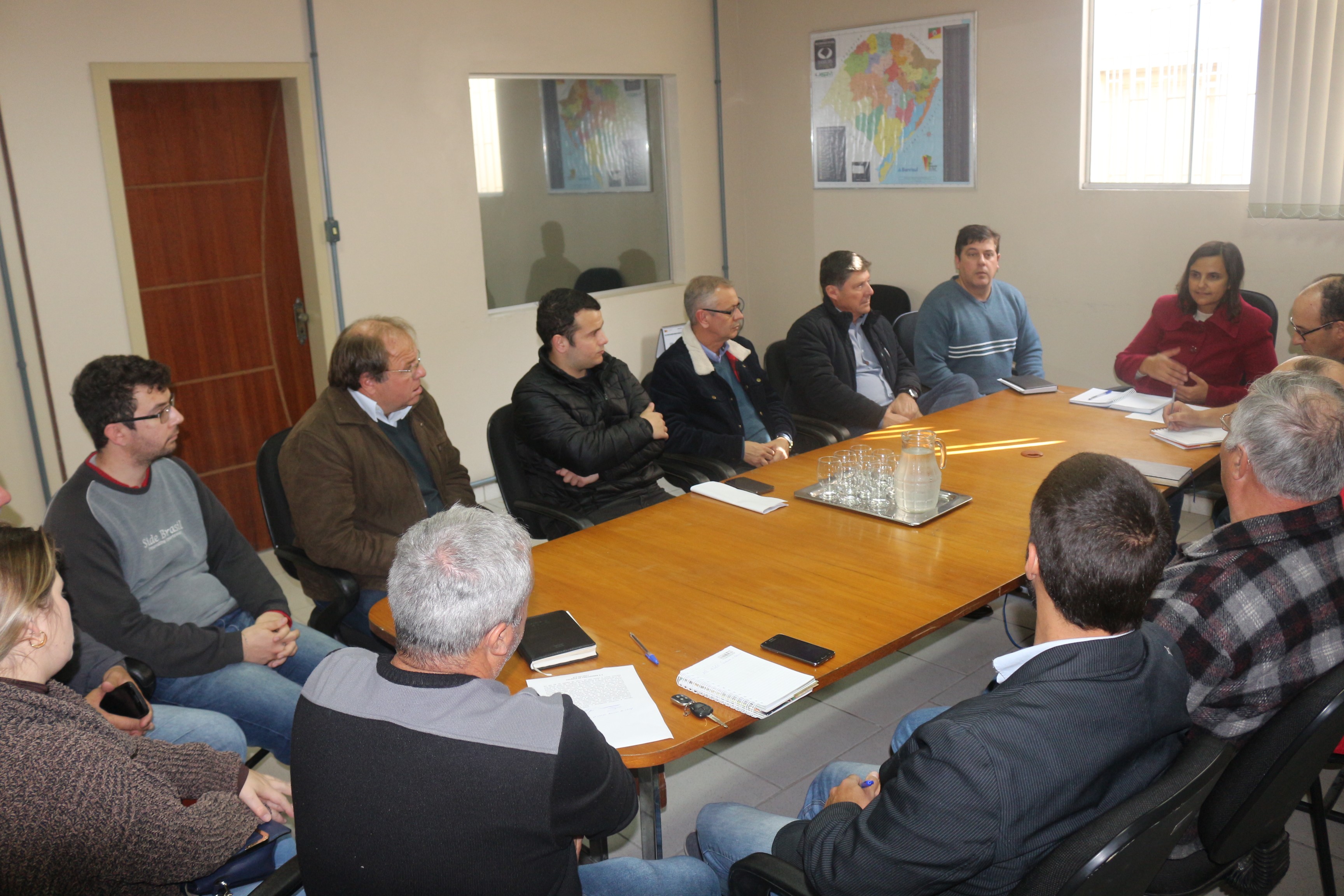 SJN debate setor pesqueiro com autoridades
