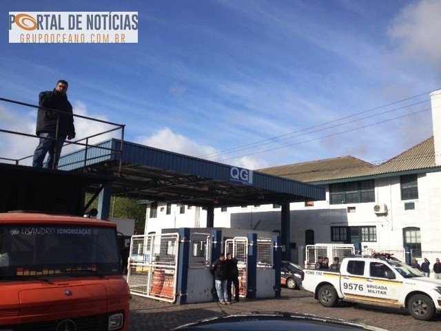 Setor Metalúrgico continua greve em Rio Grande