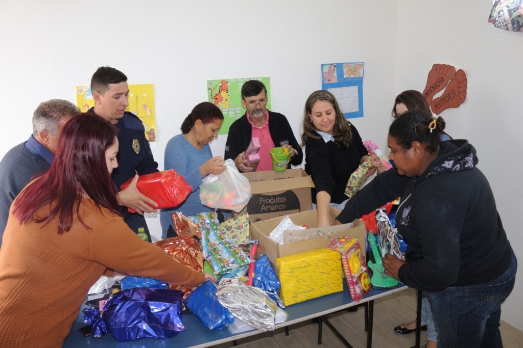 Guarda Municipal leva o Dia das Crianças ao PIM de SJN
