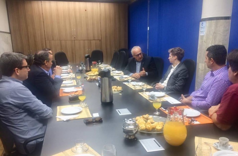 CDL Rio Grande apresentou demandas ao Deputado Marcel Van Hattem