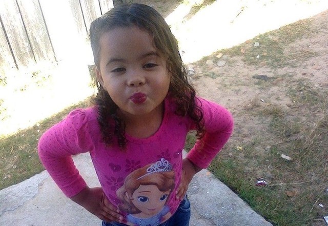 Pai de criança morta por tiro acidental é preso em flagrante