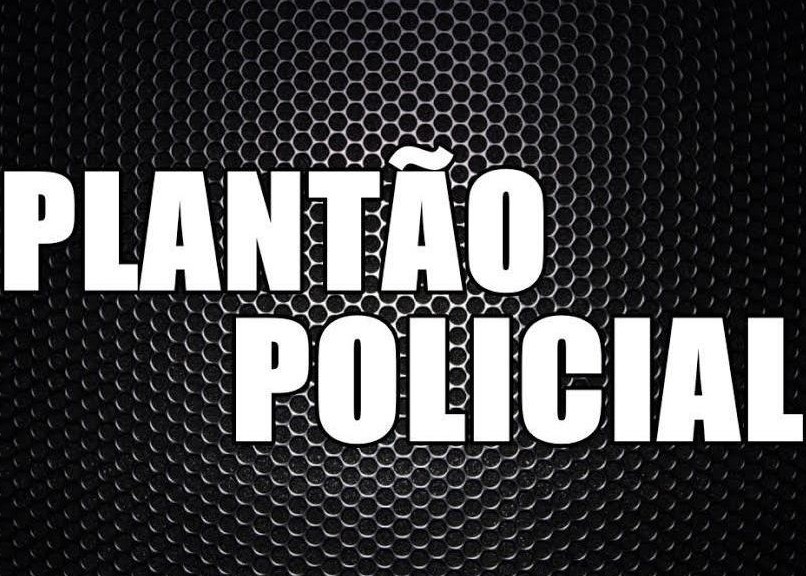 Tiro atravessa ônibus na estrada da Barra