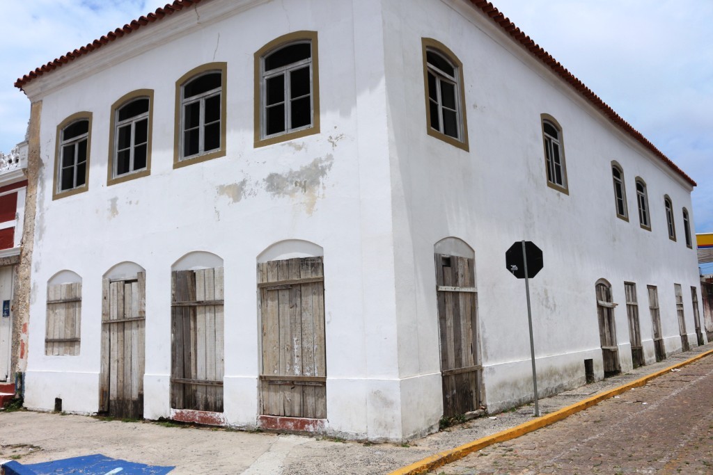 Sobrado Gibbon ganha novo destino em SJN
