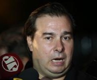 Maia admite dificuldade em obter votos para aprovar Previdência e não marca data